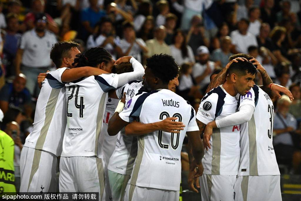 没扛住<strong></p>
<p>抹茶交易所官方网站</strong>!热刺85分钟仍2球领先 遭补时绝平又输点球战