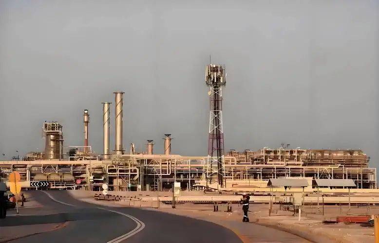 普京乘兴而归<strong></p>
<p>抹茶交易所合约说明</strong>,专机还没回到本土,平地响起一声惊雷,俄军工厂又被炸成废墟,140人伤亡