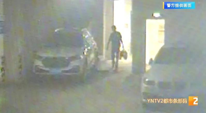 凌晨怪事!男子提着茅台袋子在车库<strong></p>
<p>抹茶交易所合约说明</strong>,翻垃圾桶竟为了.....