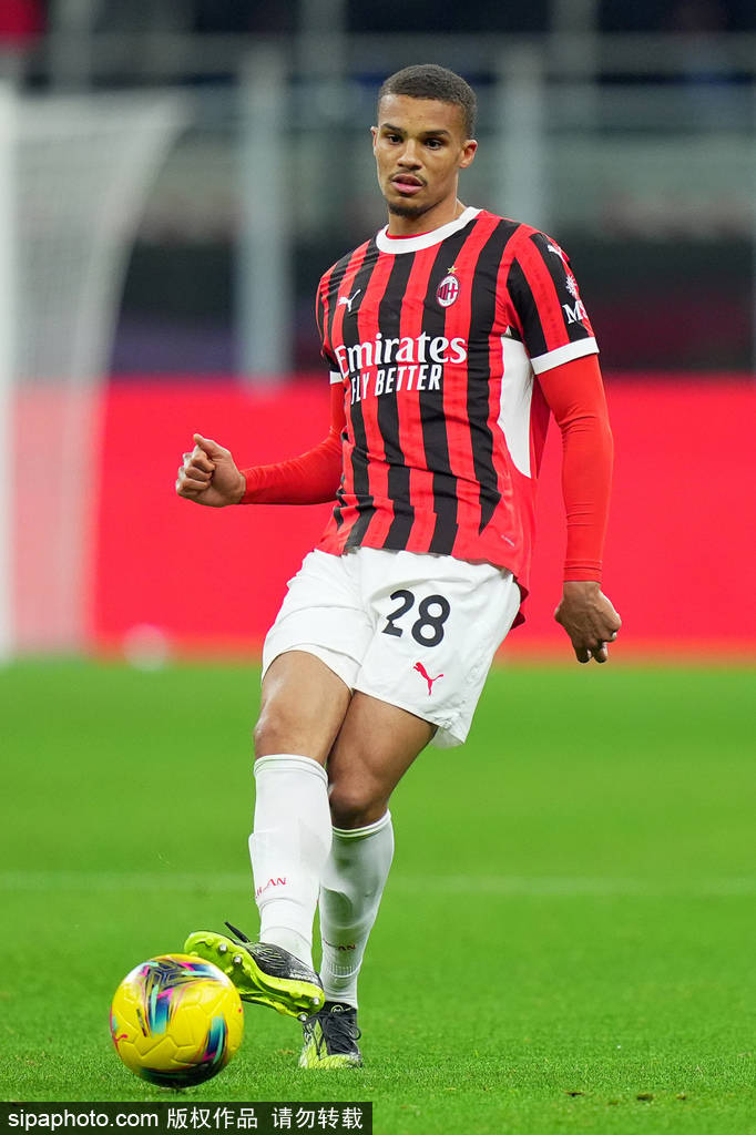 博尼法斯体检推迟:米兰转会背后的伤病隐忧与未来展望