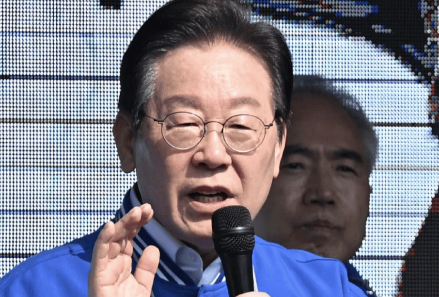 关键时刻！多国一把手将出席九三阅兵<strong></p>
<p>抹茶交易所钱包注册</strong>，特朗普有特殊安排，李在明派人来访华