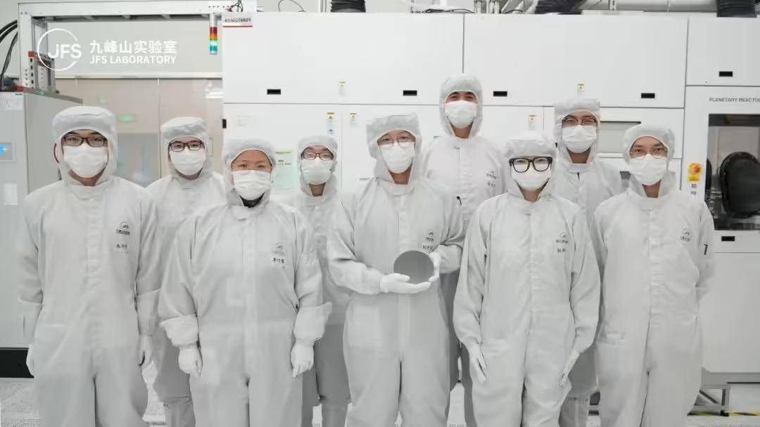 推动国产光芯片成本大降<strong></p>
<p>抹茶交易所钱包注册</strong>,我国成功开发6英寸InP激光器与探测器外延工艺!