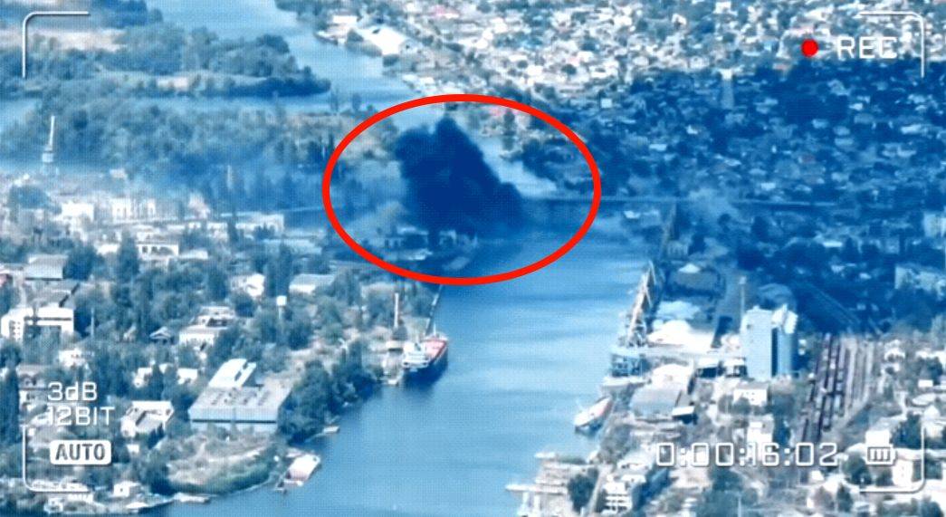 俄空天军轰炸一周<strong></p>
<p>抹茶交易所钱包注册</strong>,赫尔松大桥岿然不动,丢脸背后的苦涩谁能懂?