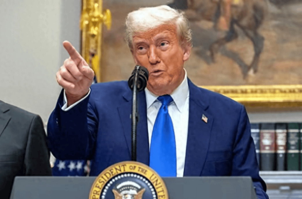 特朗普威胁对华征税200%，还说招60万中国留学生，都是为了稀土？