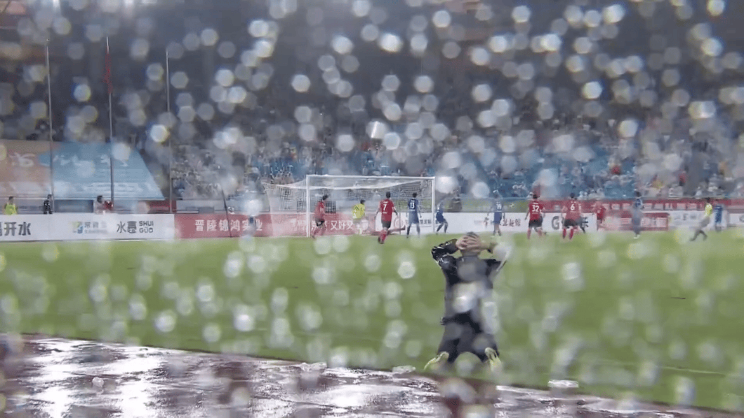 从最烂球队到城市英雄<strong></p>
<p>抹茶交易所成交</strong>，他们用了98天