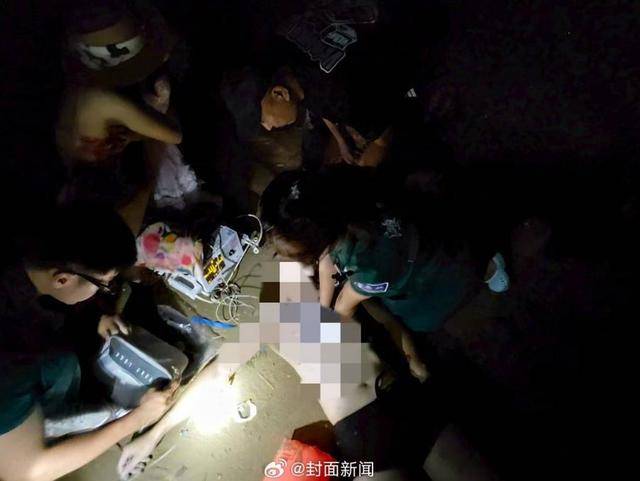 男子三亚游泳溺水 妻子崩溃大哭：喊他不要去他非要去