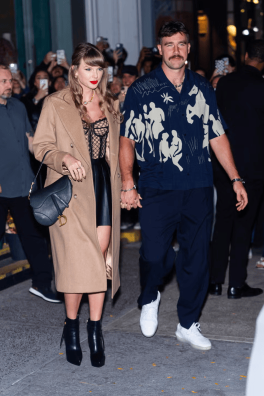 在交往了那么多任男友后<strong></p>
<p>抹茶交易所美区</strong>,霉霉为什么最终选择和他订婚?