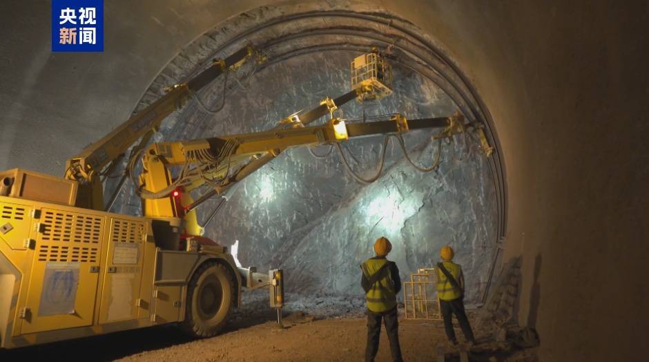 西安 ⇌ 重庆6小时缩短至2.5小时<strong></p>
<p>抹茶交易所美区</strong>！西渝高铁有重大进展！