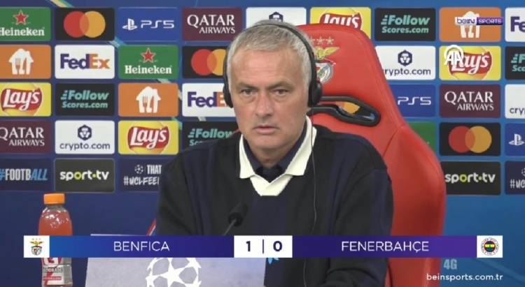 无缘欧冠！穆帅：不想把塔利斯卡红牌当借口，我们欧联杯表现不错