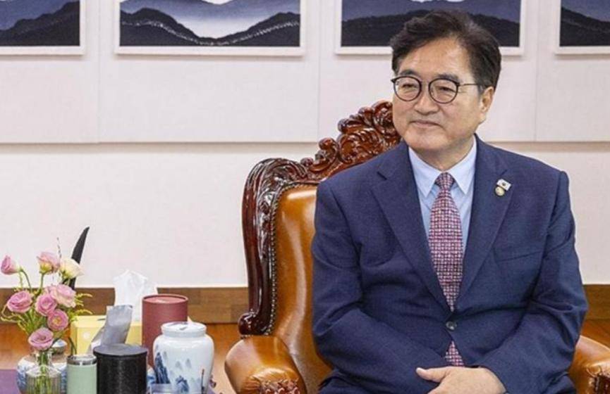 明知中方邀请金正恩<strong></p>
<p>抹茶交易所app苹果手机下载</strong>,李在明却刻意回避不见,想在韩国主场施展拳脚