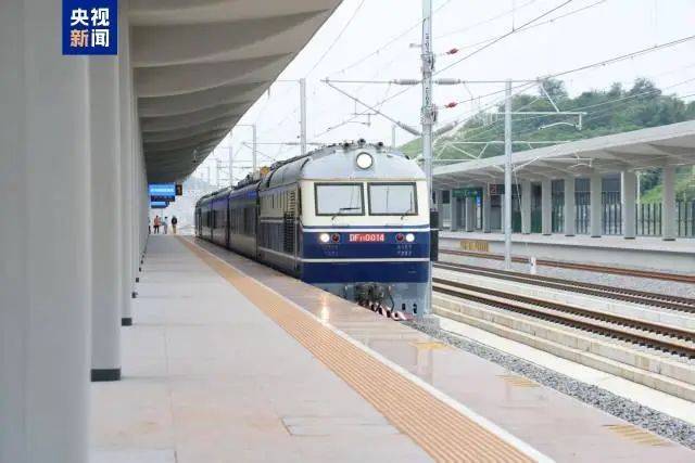 广湛高铁开始试跑！计划年底通车！