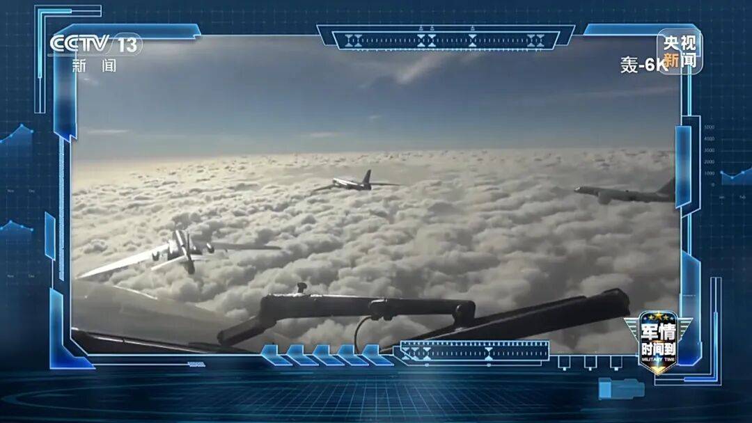 九三阅兵进入倒计时!高超声速导弹、无人智能武器<strong></p>
<p>热币交易所</strong>,央视最新解码我军新锐装备!