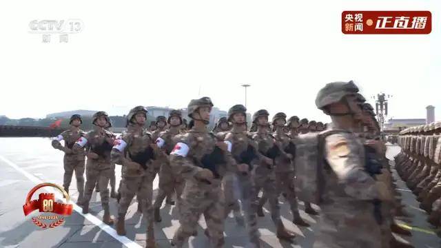 不装了<strong></p>
<p>抹茶交易所杠杆多少</strong>！一口气看完九三大阅兵武器装备！谁说我们一个也不认识？