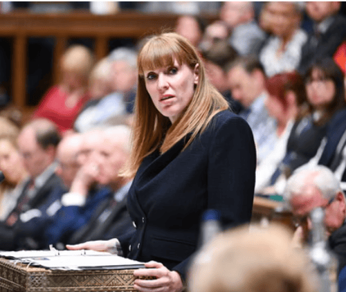 金正恩女儿首登国际舞台<strong></p>
<p>抹茶交易所导出钱包</strong>,引爆接班传闻!英国首相被架空,工党内斗成全武行…