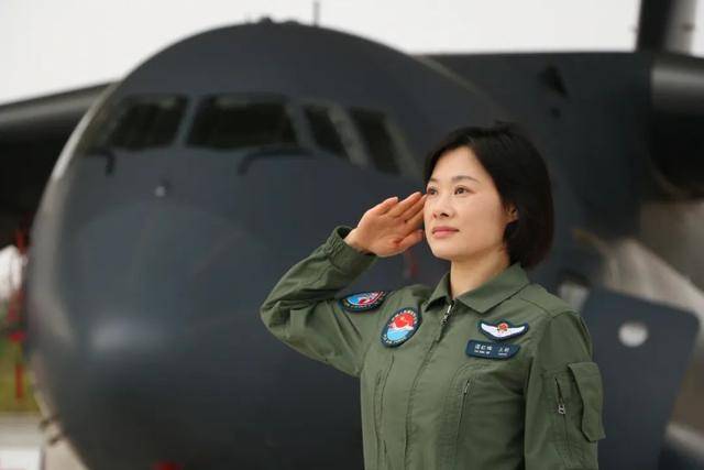 阅兵最帅女机长<strong></p>
<p>抹茶交易所导出钱包</strong>,是她!