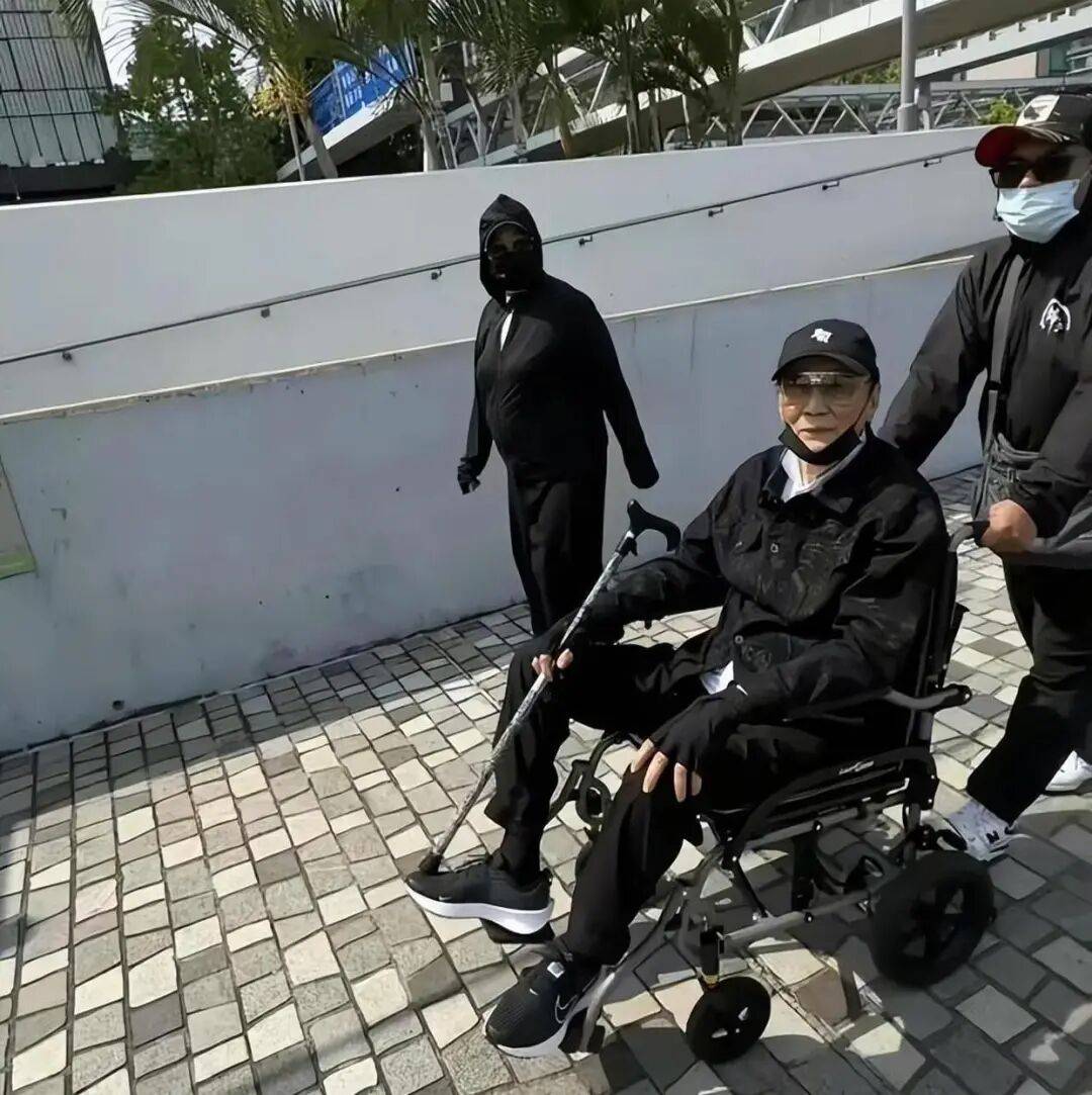 考古|89岁谢贤现身依旧时髦！与小49岁女友分手后开搞事业<strong></p>
<p>抹茶交易所导出钱包</strong>，疑已交代后事的他太潇洒