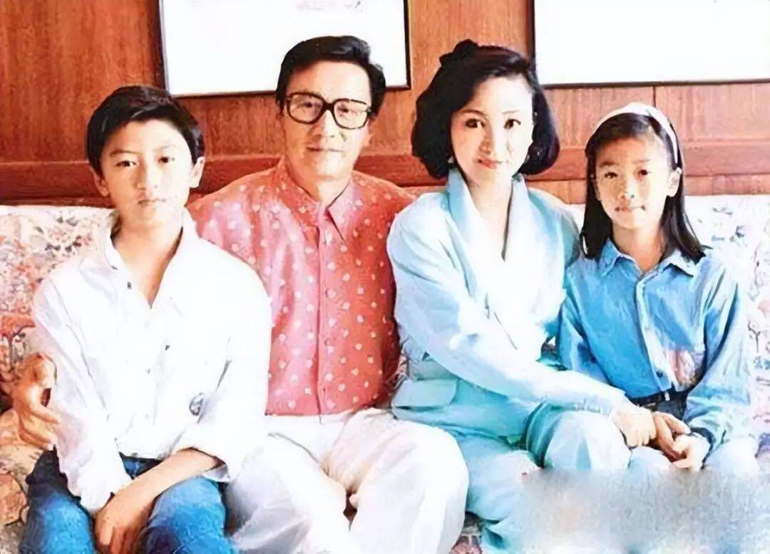 考古|89岁谢贤现身依旧时髦！与小49岁女友分手后开搞事业<strong></p>
<p>抹茶交易所导出钱包</strong>，疑已交代后事的他太潇洒