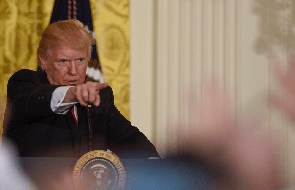 投票结果7:4!特朗普迎来惨败<strong></p>
<p>交易所大概多长时间到账</strong>,美国法院正式裁定:他无权对中印等国加征关税