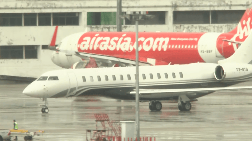 他信回泰国后<strong></p>
<p>抹茶数字货币交易所app下载</strong>,被判有罪,须重新服刑1年!泰国新总理选举当日,他曾飞去迪拜