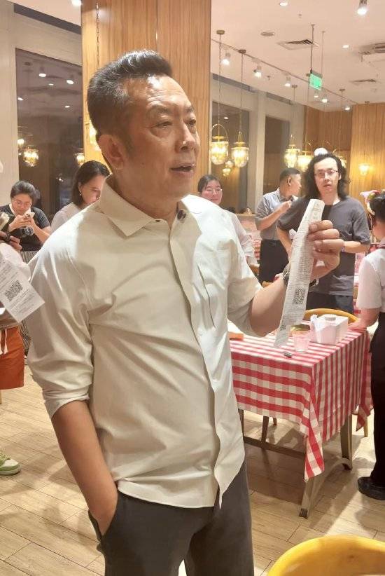 西贝贾国龙再怼罗永浩:这个人简直太坏了<strong></p>
<p>mxc抹茶交易所地址官网</strong>,狗咬我一口,我不能去咬狗一口