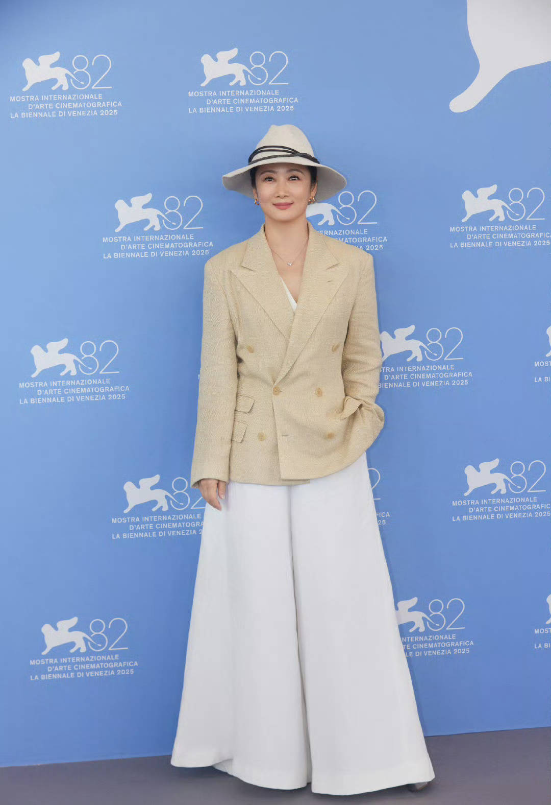 宋佳、舒淇的显贵秘籍<strong></p>
<p>mxc抹茶交易所地址官网</strong>，普通人穿了也很奏效！