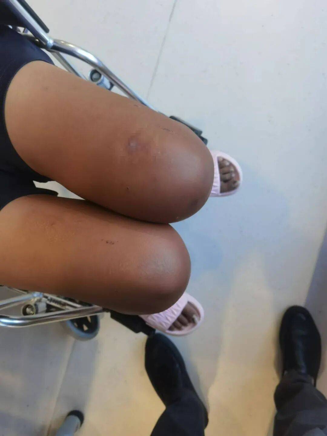 心痛!14岁少女遭体罚后身亡!“发出6封求救信<strong></p>
<p>mxc抹茶交易所地址官网</strong>,均被老师截留”