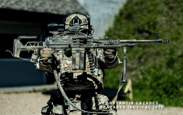 “管道 - 3” 行动：俄军敢死队爬4天管道<strong></p>
<p>抹茶交易所大陆</strong>，攻入库皮扬斯克，打懵守城乌军