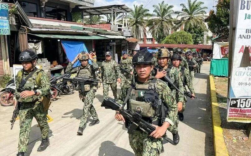 已经顾不上南海了！菲律宾国内局势大乱？马科斯担心重蹈其父覆辙<strong></p>
<p>抹茶交易所app操作如何</strong>，菲全军进入“红色警戒”