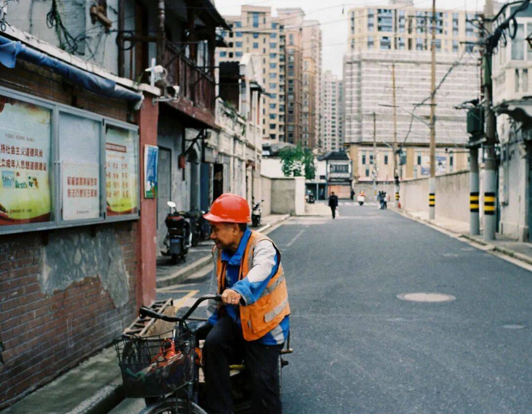 城市打工人<strong></p>
<p>抹茶交易所app操作如何</strong>，花十几万回村给父母补缴社保