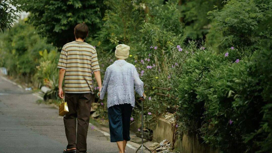 城市打工人<strong></p>
<p>抹茶交易所app操作如何</strong>，花十几万回村给父母补缴社保