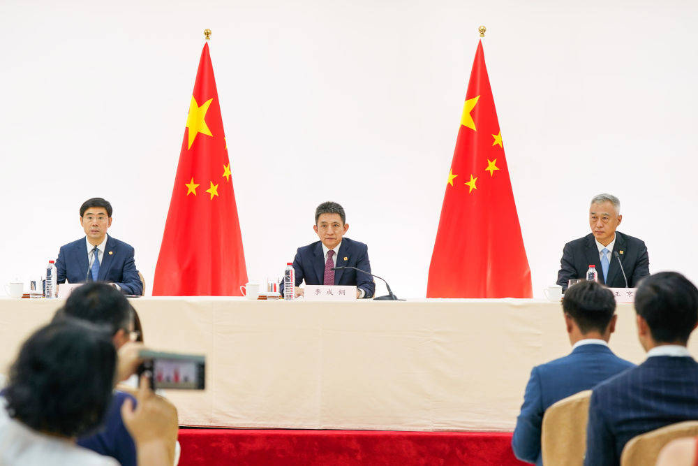 中美马德里经贸会谈成果公布