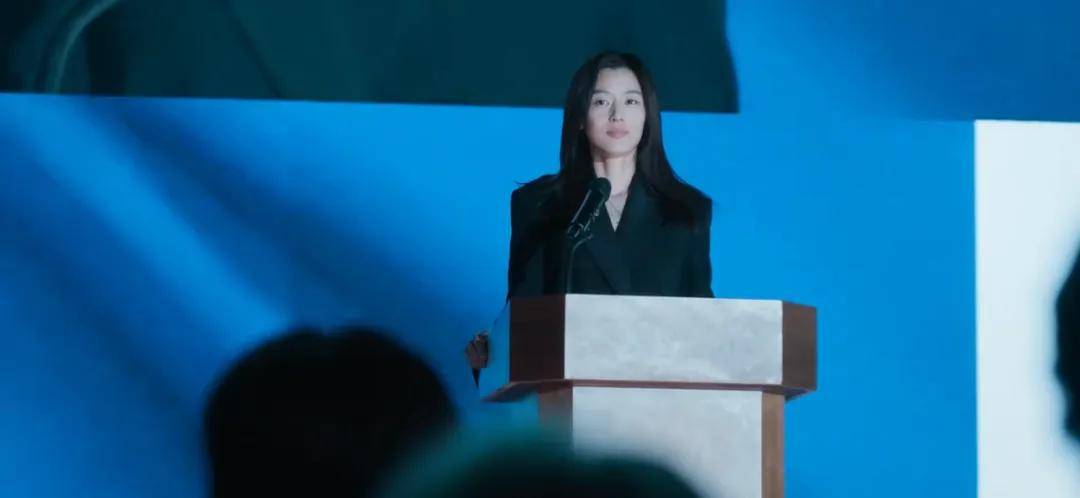 44岁要去“竞选总统”的全智贤<strong></p>
<p>抹茶交易所app操作如何</strong>，穿衣风格都变了！