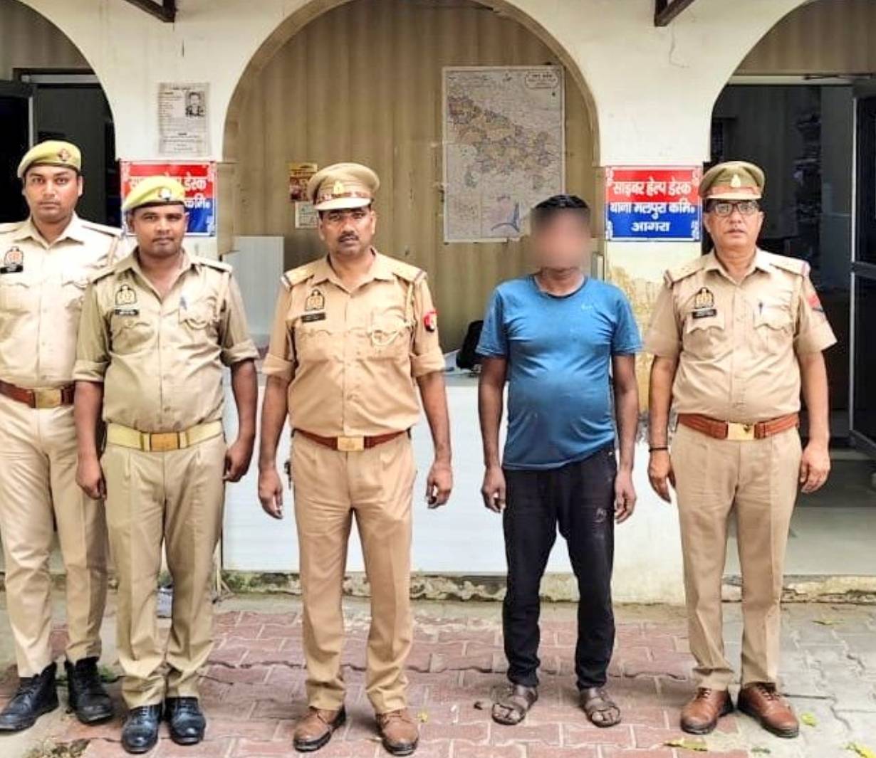 印度男子不满19岁侄子偷拍女儿洗澡<strong></p>
<p>官方抹茶交易所app下载</strong>,将其勒死