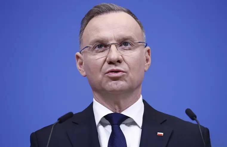 波兰阻碍中欧班列<strong></p>
<p>官方抹茶交易所app下载</strong>,英国强势插手,不到一天,中俄就迅速反击