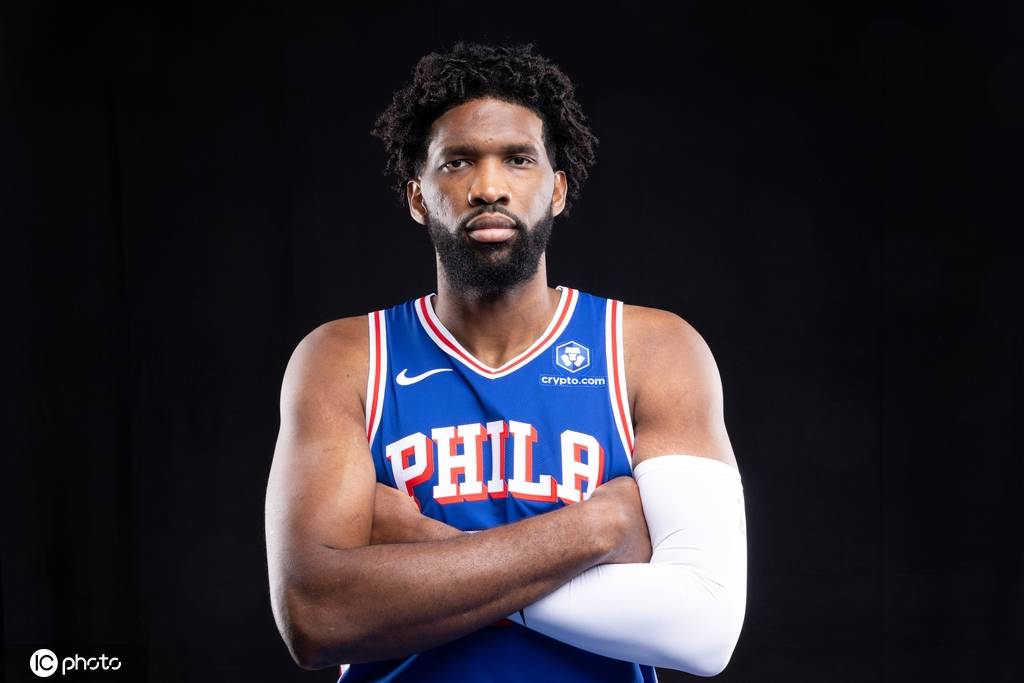 76人对恩比德出勤感到挫败 大帝:<strong></p>
<p>交易所app创始人</strong>我想打但运气不好