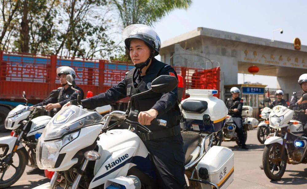 “看到妈妈46个未接来电<strong></p>
<p>抹茶交易所</strong>,心像被重锤击中”