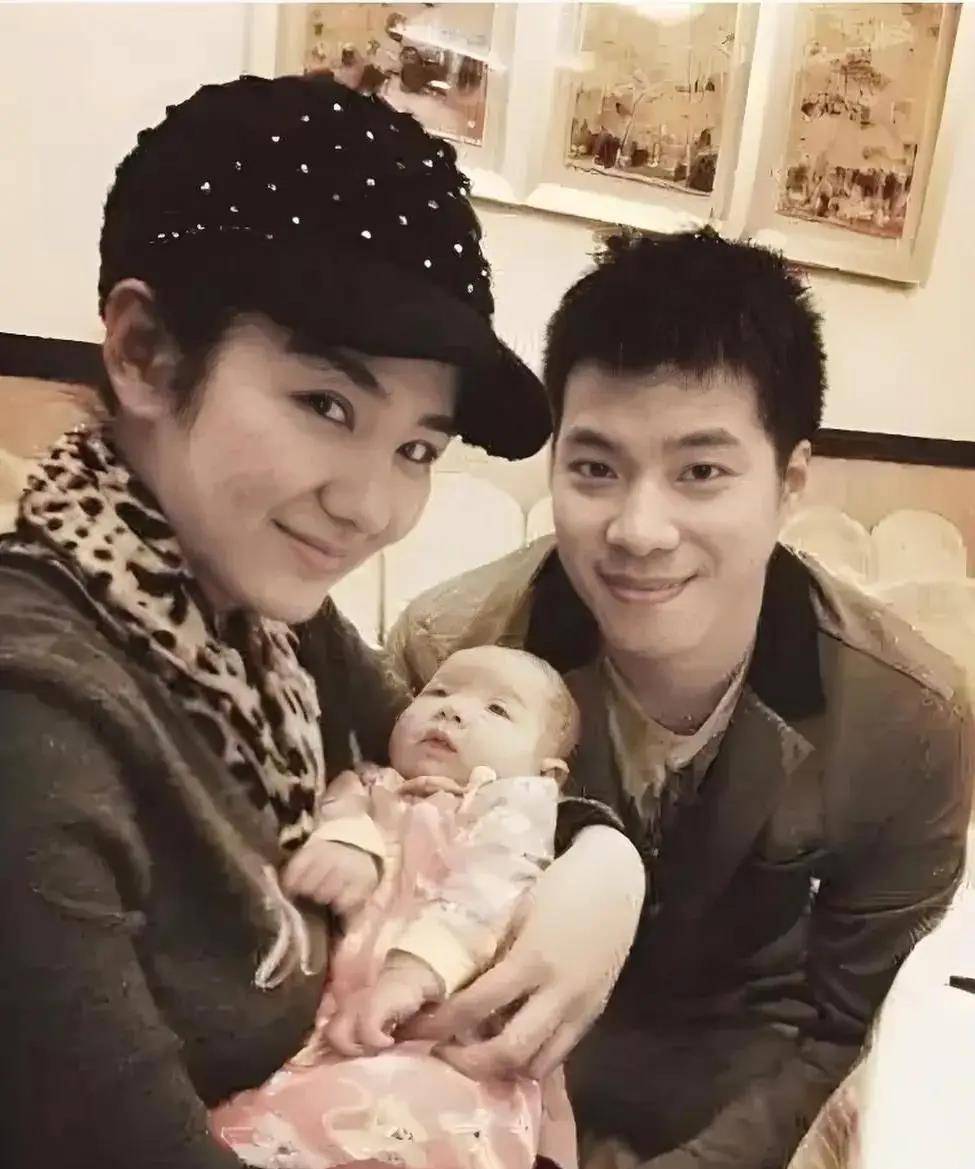 罗霖被家暴17年<strong></p>
<p>抹茶交易所</strong>，蓝洁瑛遭性侵暴力还被围观！女明星的暴力事件还有很多