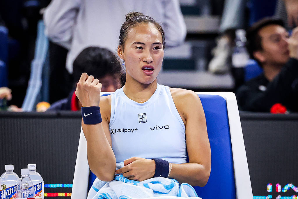 中网：郑钦文决胜盘因伤退赛 不敌诺斯科娃无缘16强