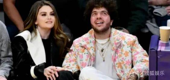 无意还是戏精?她办婚礼<strong></p>
<p>抹茶交易所中国下载</strong>,分手多年的他隔空说“我愿意”?