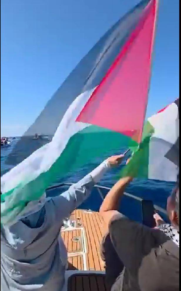 全军覆灭!以色列特种兵突袭<strong></p>
<p>越南抹茶交易所</strong>,443人被抓,土耳其不服,第2批接力