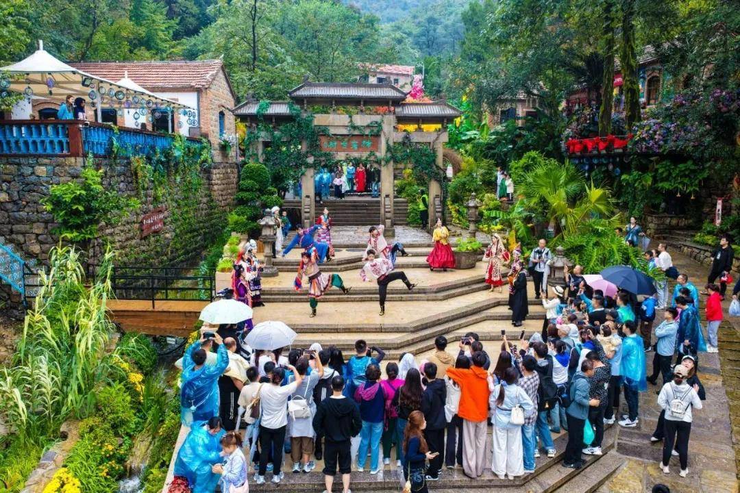 淄博凉了?记者实探:烧烤店“下午5点就排队<strong></p>
<p>越南抹茶交易所</strong>,凌晨2点才收摊”