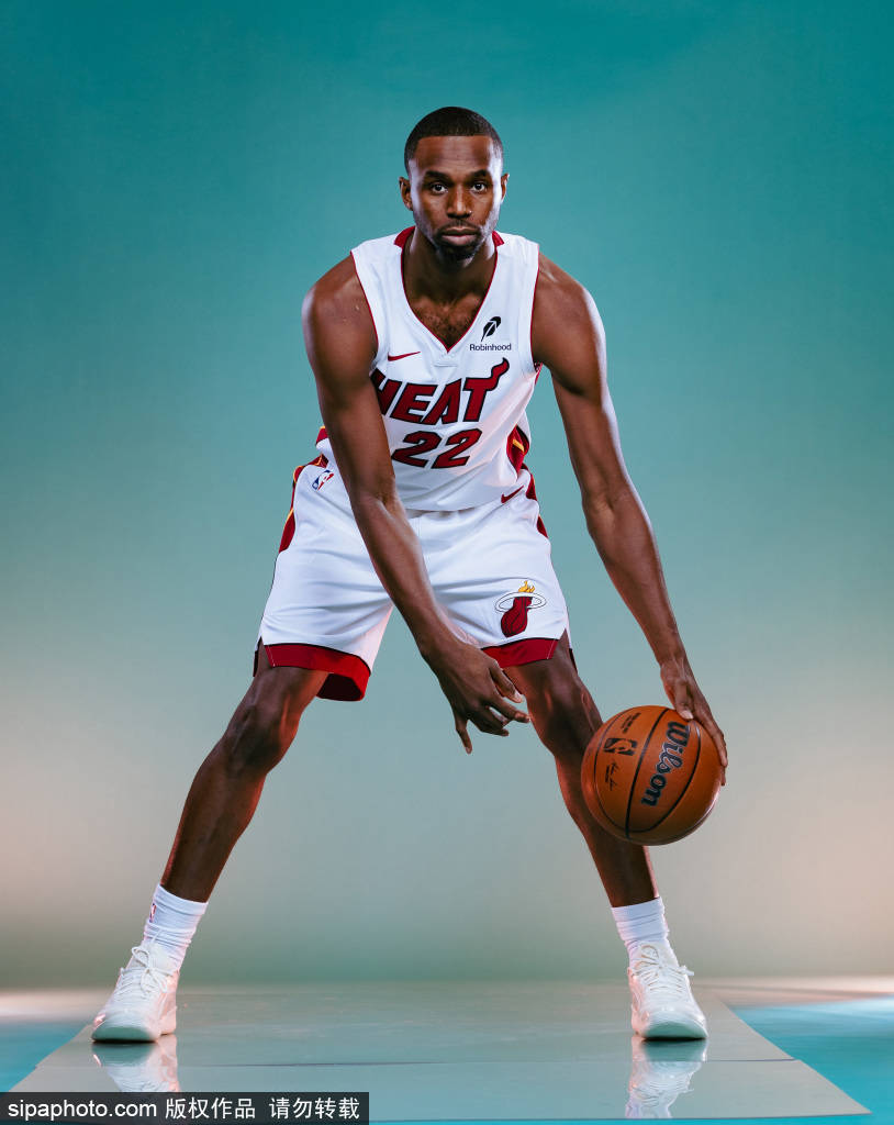 不容拒绝的阿德巴约-勇士交易方案:重塑联盟格局的关键一步<strong></p>
<p>越南抹茶交易所</strong>!