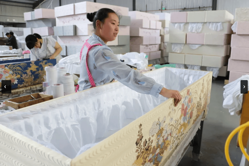 日本人快“死不起”了!送日本人“入土”的生意<strong></p>
<p>抹茶交易所怎么转划</strong>,正在被中国人承包