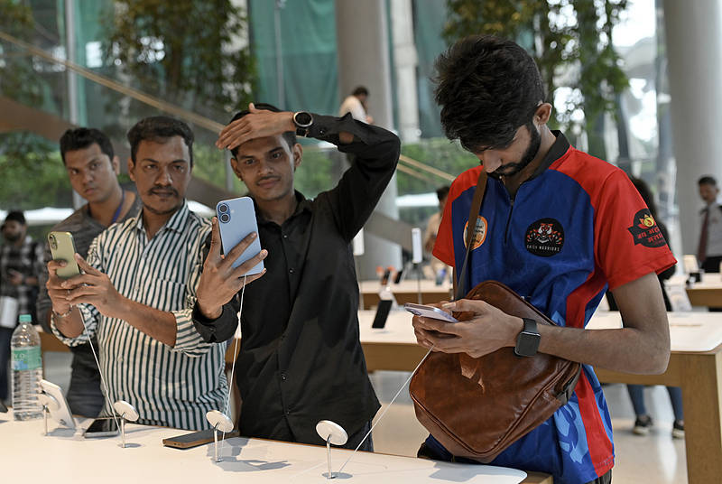 印度政府被曝正积极鼓励海外印度人回国<strong></p>
<p>抹茶交易所怎么转划</strong>,但想让这些人从美回国绝非易事