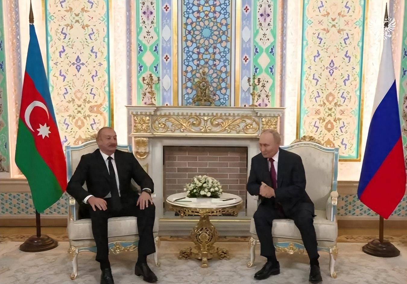 普京公开向邻国道歉<strong></p>
<p>如何买币</strong>,承认俄军犯下大错,泽连斯基终于如愿以偿?