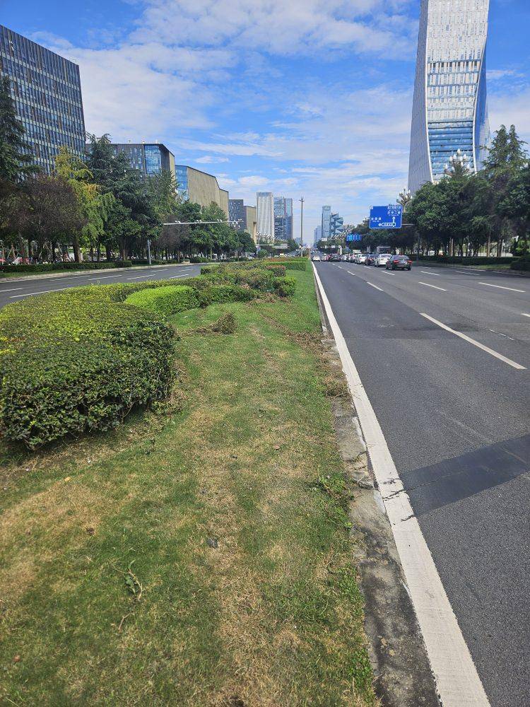 成都发生一起严重交通事故<strong></p>
<p>抹茶交易所杠杆代币</strong>,上游新闻实地探访:燃烧留下的印记仍在