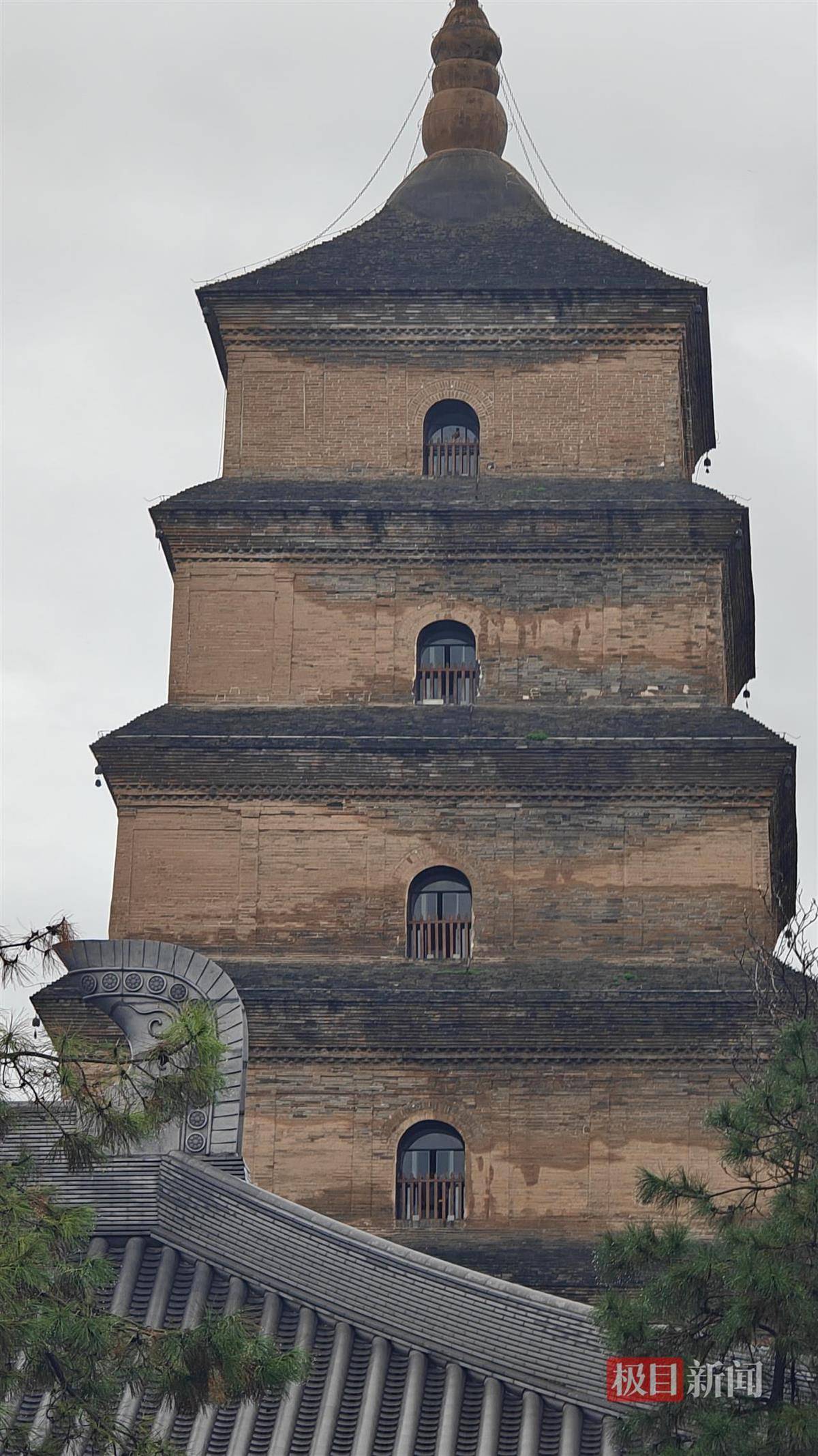 西安连续一个多月降雨遍地长蘑菇<strong></p>
<p>抹茶交易所杠杆代币</strong>，大雁塔受潮，城墙布满青苔，气象局解释成因