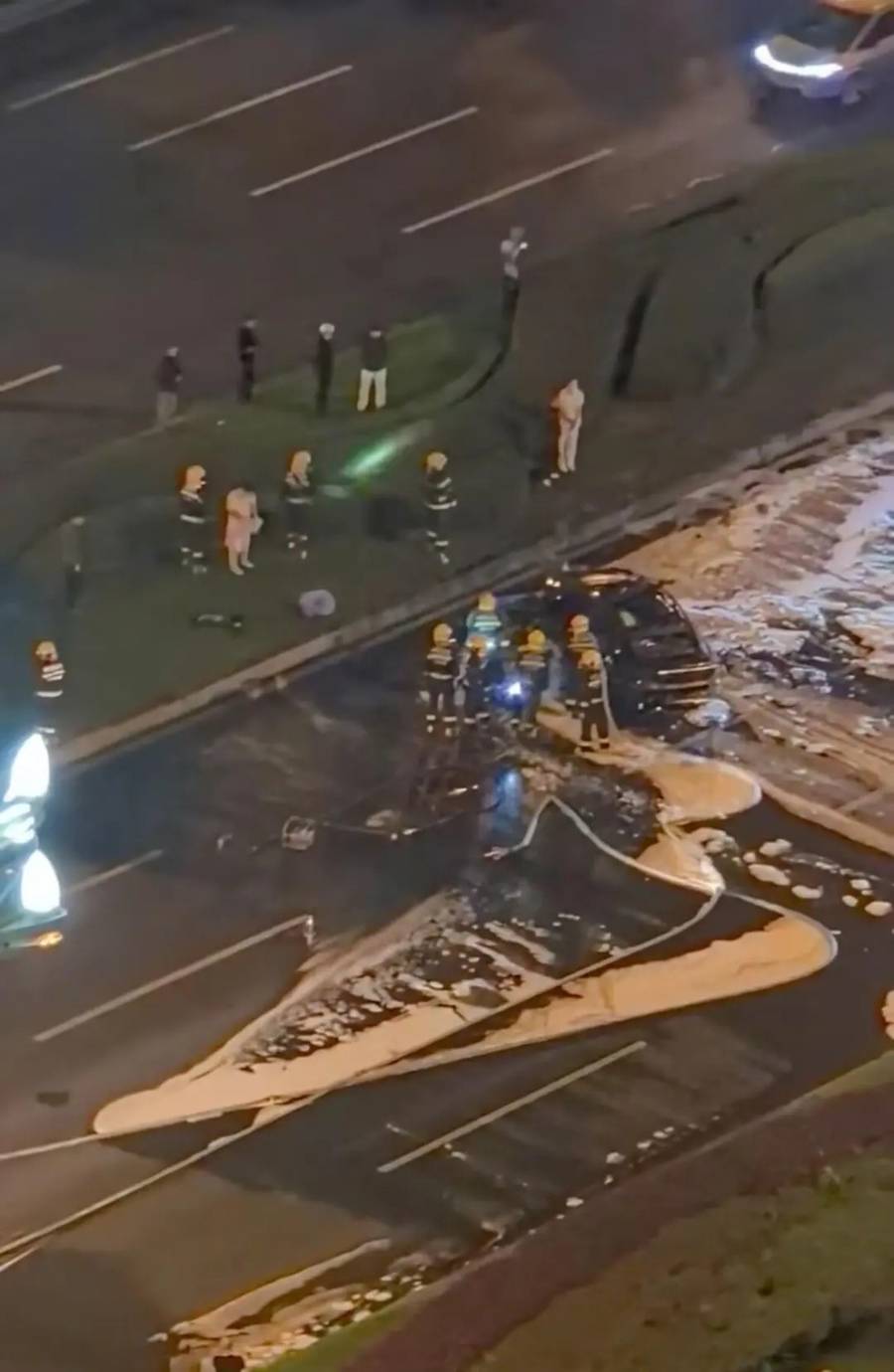 最新!成都SU7碰撞后燃烧司机死亡<strong></p>
<p>抹茶交易所哪个最好</strong>,小米股价暴跌超8%!客服最新回应