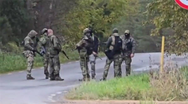 爱沙尼亚关闭穿过俄罗斯领土的道路<strong></p>
<p>抹茶交易所哪个最好</strong>，称发现“俄武装人员异常活动”