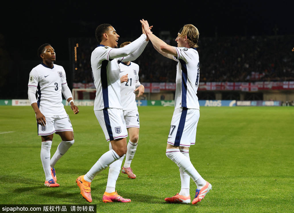 欧洲首队<strong></p>
<p>国内三大交易所</strong>!世预赛-凯恩两球 英格兰5-0拉脱维亚进世界杯